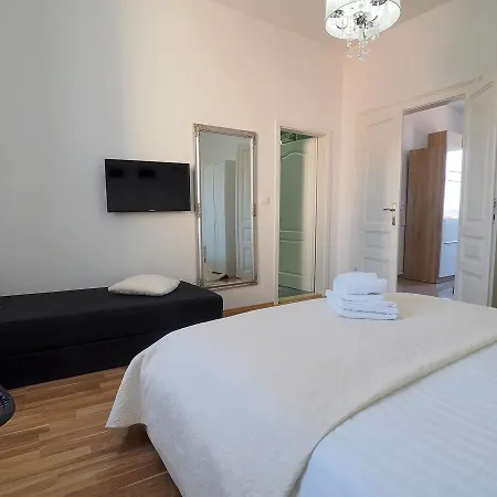 Apartamento Captain Emo Pula