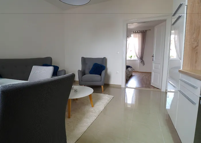 Διαμέρισμα Captain Emo *