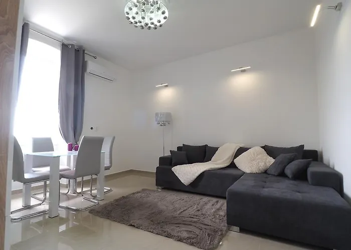 Διαμέρισμα Captain Emo