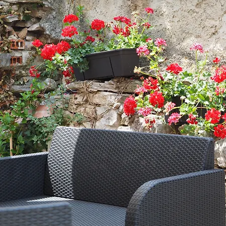 Captain Emo Appartement