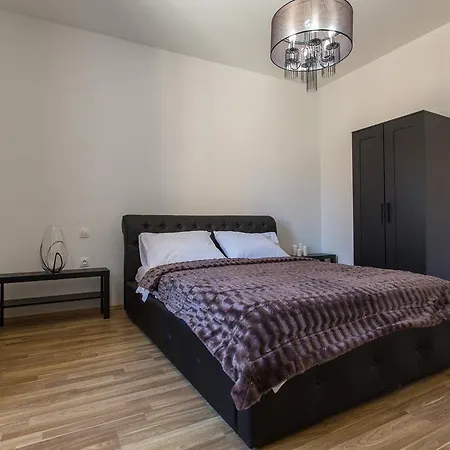 Apartmán Captain Emo *