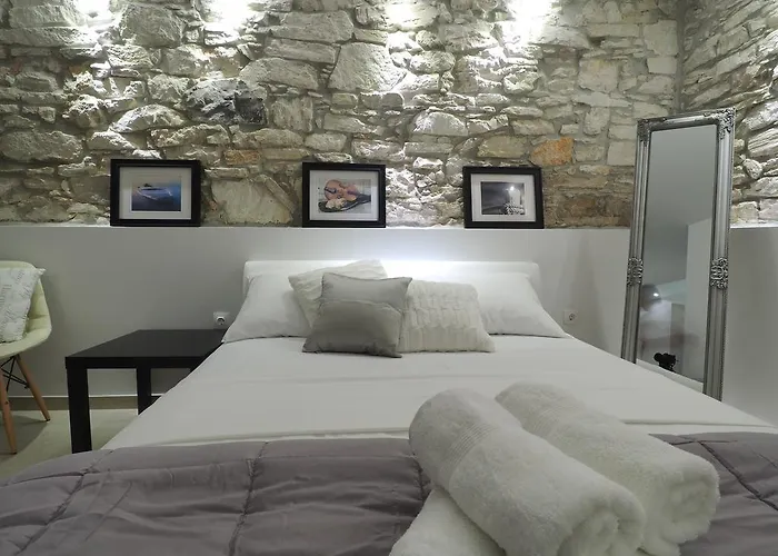 Captain Emo 아파트